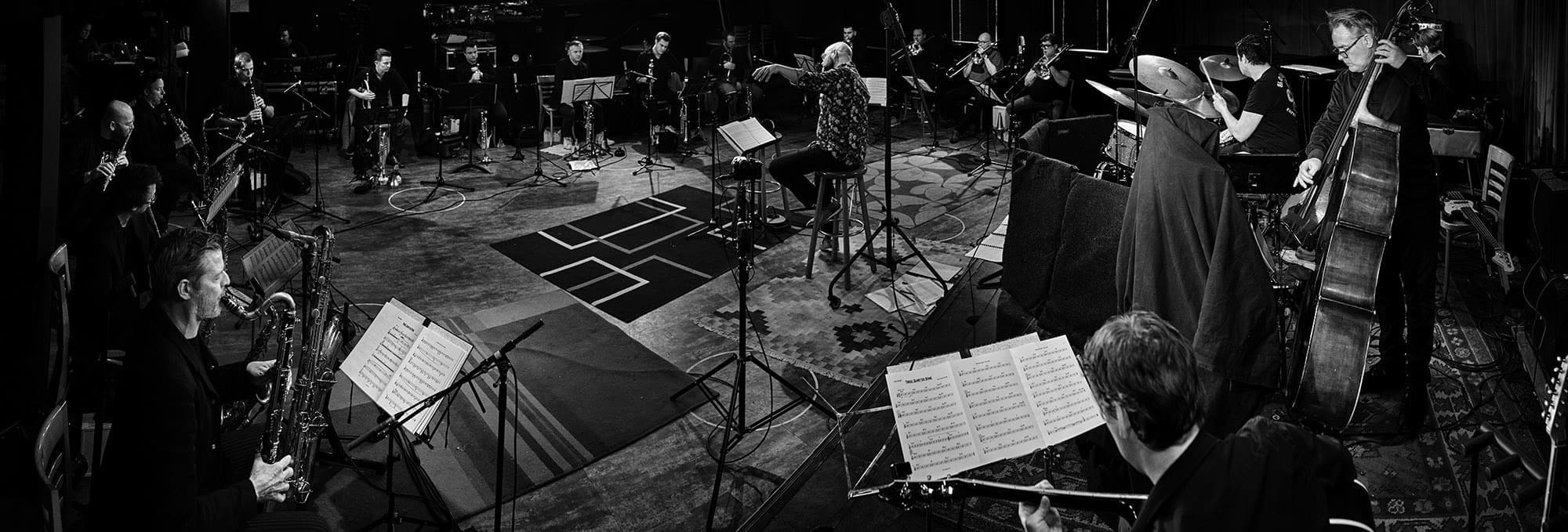 Paradox Jazz Orchestra studio panorama